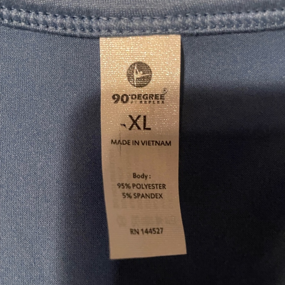 NWT Cropped Blue Racerback Tank Top - Picture 3 of 4